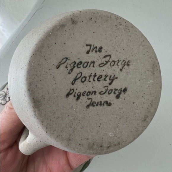 Pigeon Forge TN Pottery 2 Pieces Mini Pitcher and Small Bowl~ Dogwood Aqua. - Picture 4 of 8